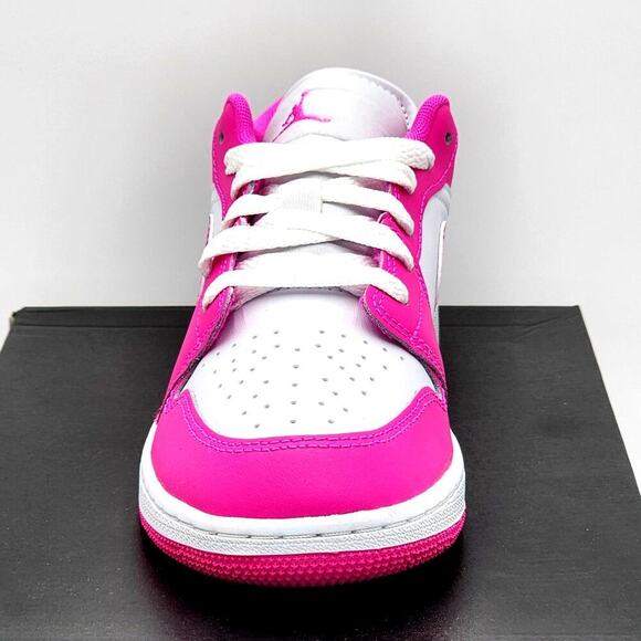 NIKE Air Jordan 1 Low USA (GS) Kids' 6.5Y Retro - Picture 5 of 13